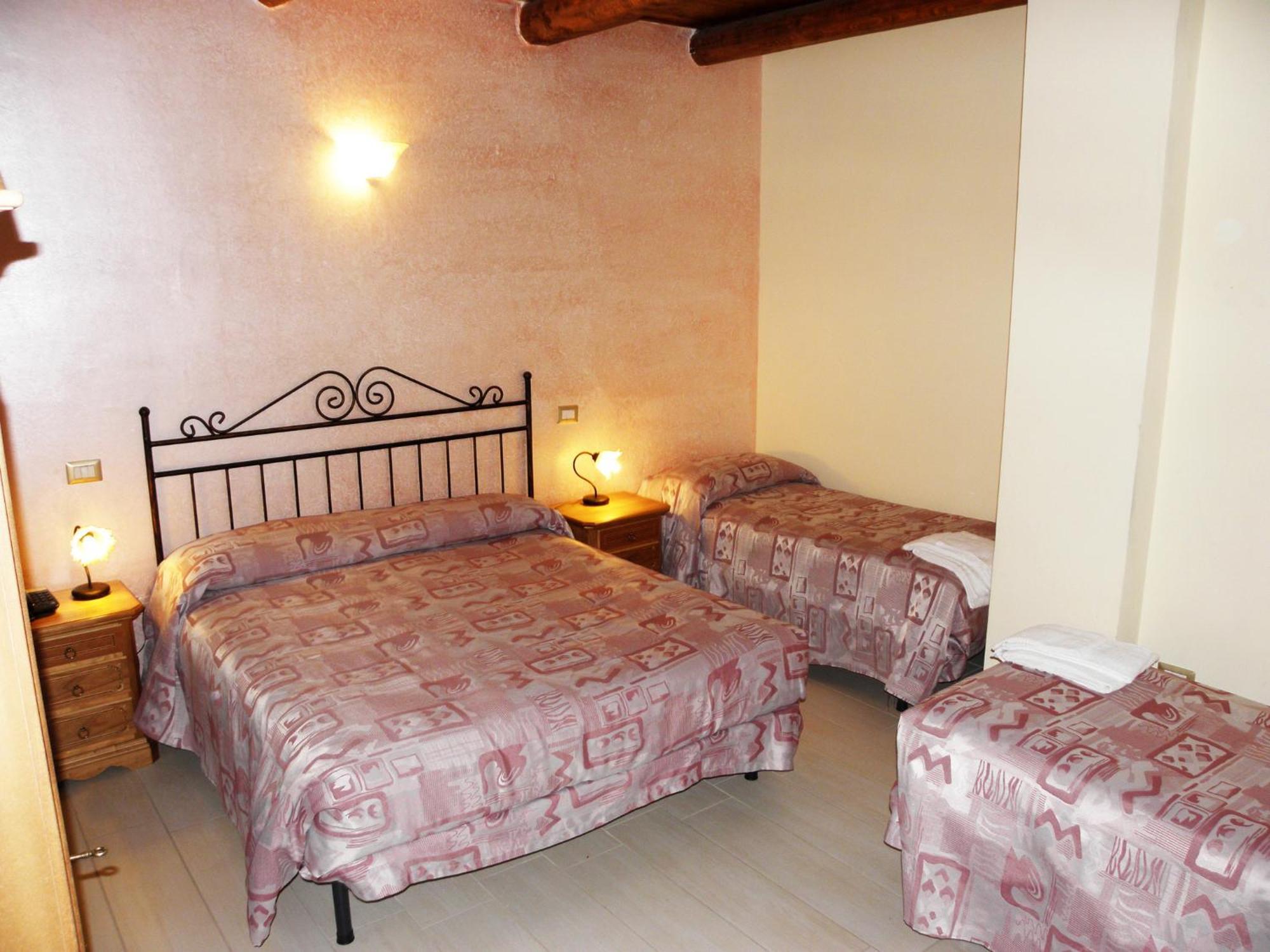 Agriturismo La Colombaia Capua Eksteriør billede