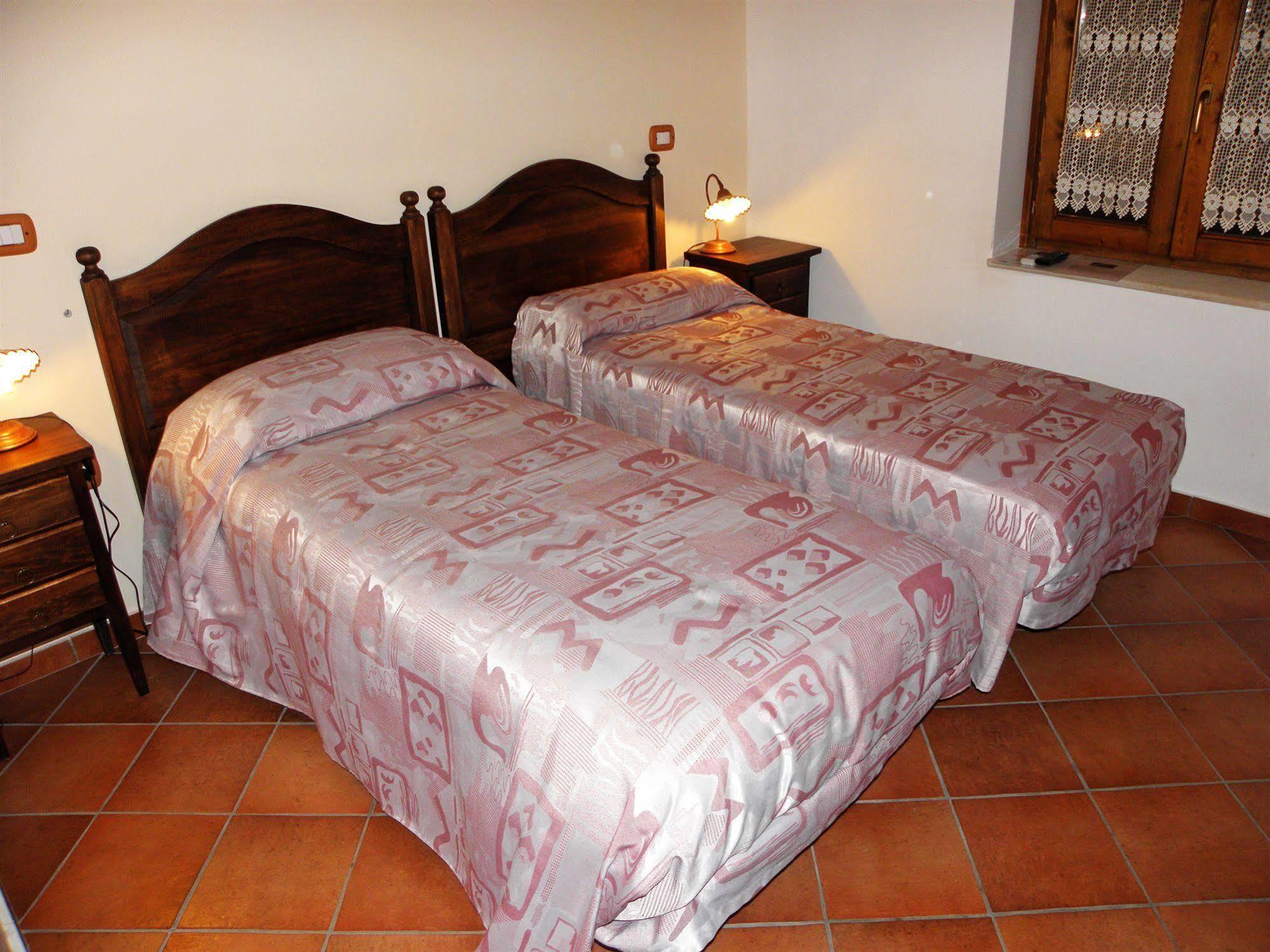 Agriturismo La Colombaia Capua Eksteriør billede